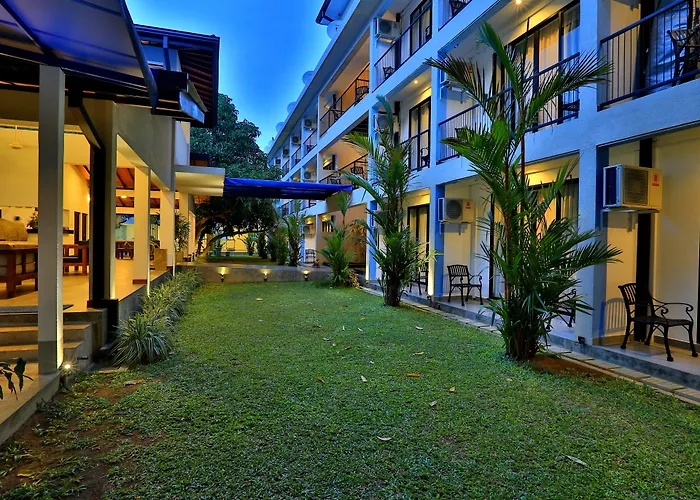 The Blue Wave Hotel Arugam Bay