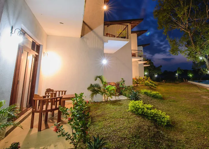 Sigiriya Wewa Addara Hotel - Hotel By The Lake