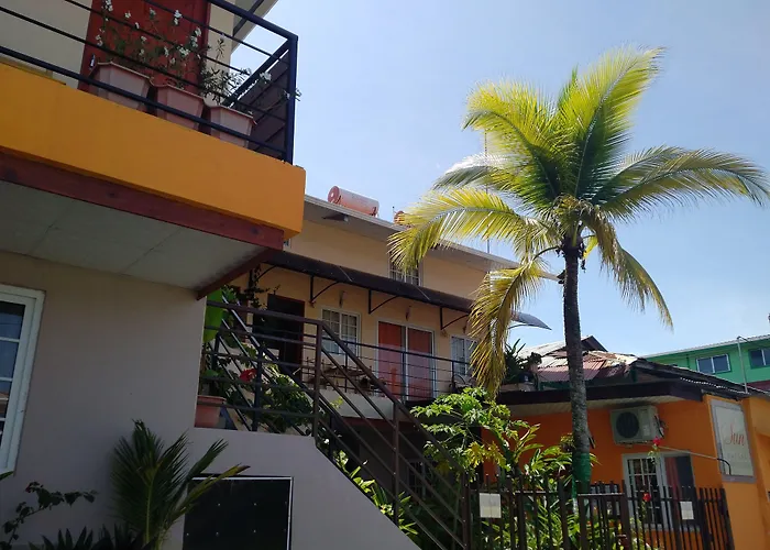 Sun Havens Apartments & Suites Bocas Town