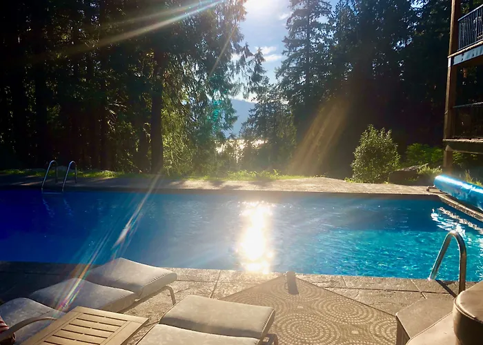 Davis Brook Retreat Bed & Breakfast Sechelt