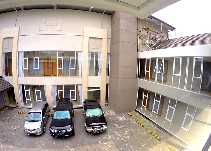 Hotel Guci Bandung