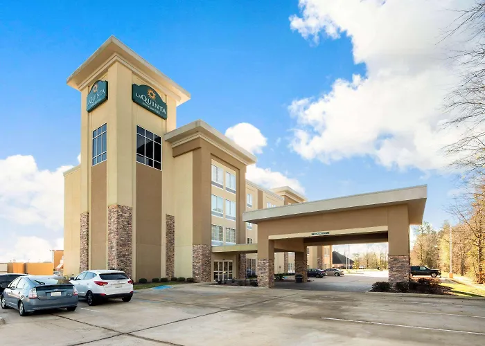 La Quinta By Wyndham West Monroe Hotel