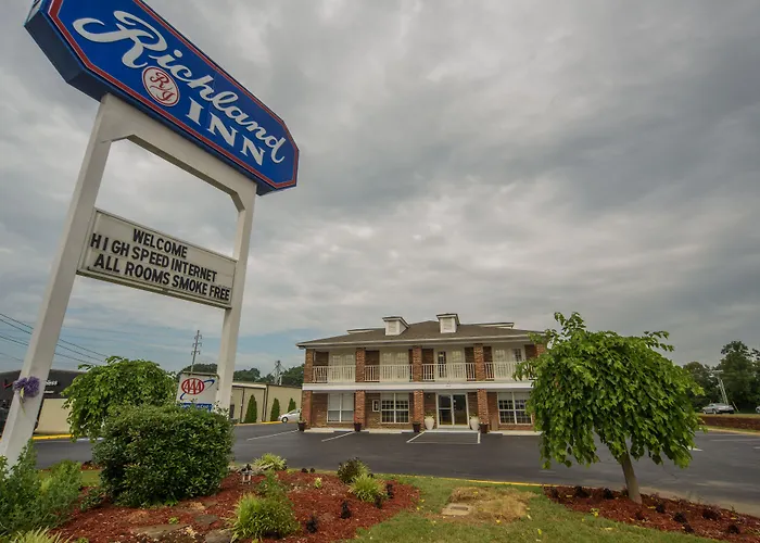 Richland Inn Lawrenceburg