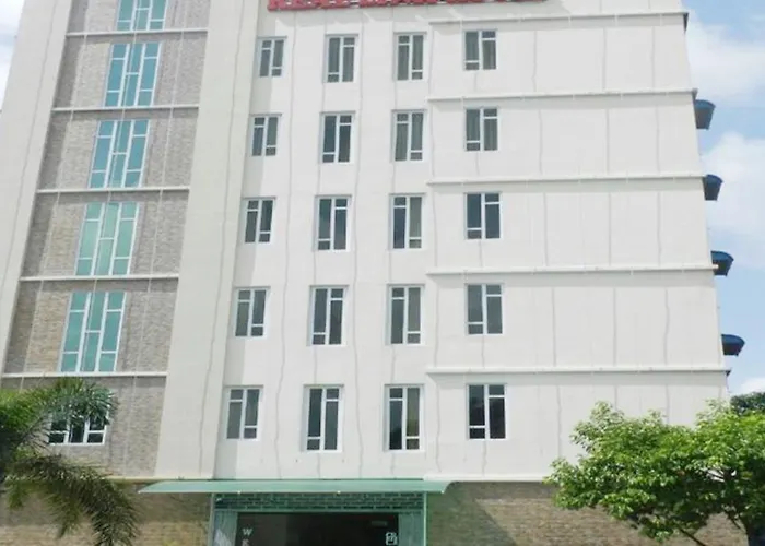 Real Link Hotel Yangon