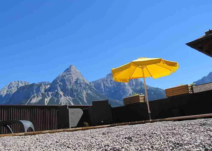 Alpenstern rooms&suites Lermoos