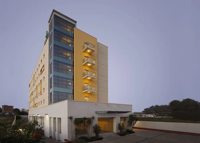 Holiday Inn Express Nashik Indira Nagar By Ihg