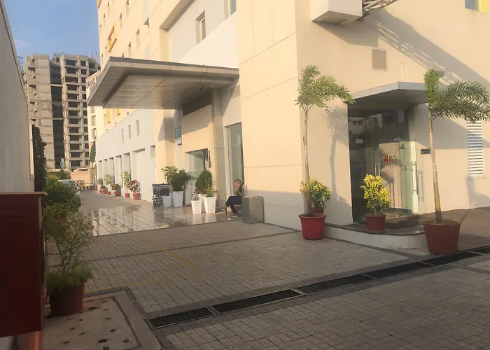 Holiday Inn Express Nashik Indira Nagar By Ihg