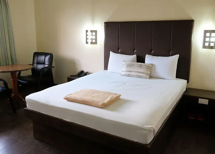 Neuhaus Inn Legazpi