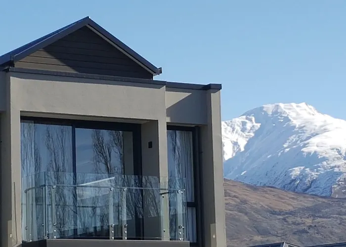 West Meadows Of Wanaka Motel