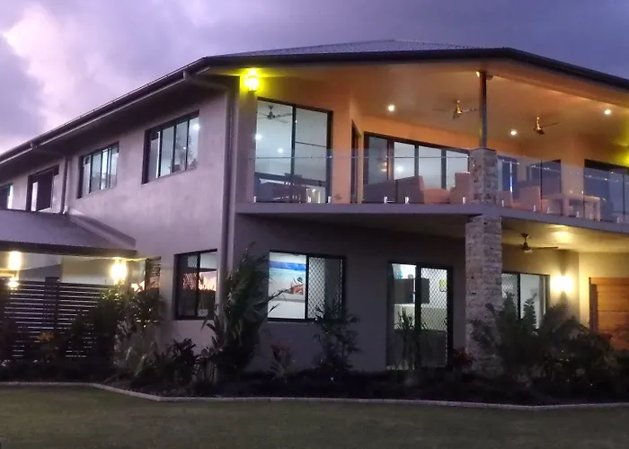 Nautilus Apartments Mission Beach