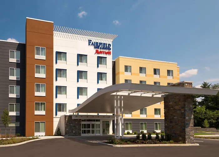Fairfield Inn & Suites By Marriott Lancaster East At The Outlets Smoketown 