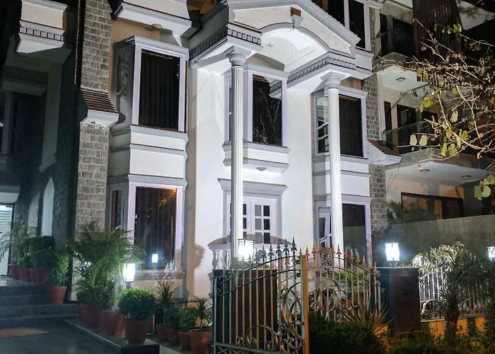 Hotel Windsor Castle Cyber City Gurgaon