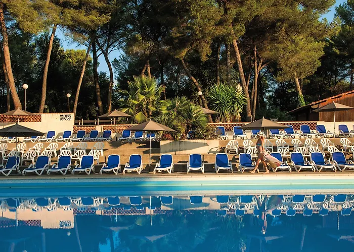Belambra Clubs La Colle-Sur-Loup - Les Terrasses De Saint-Paul De Vence Hotel