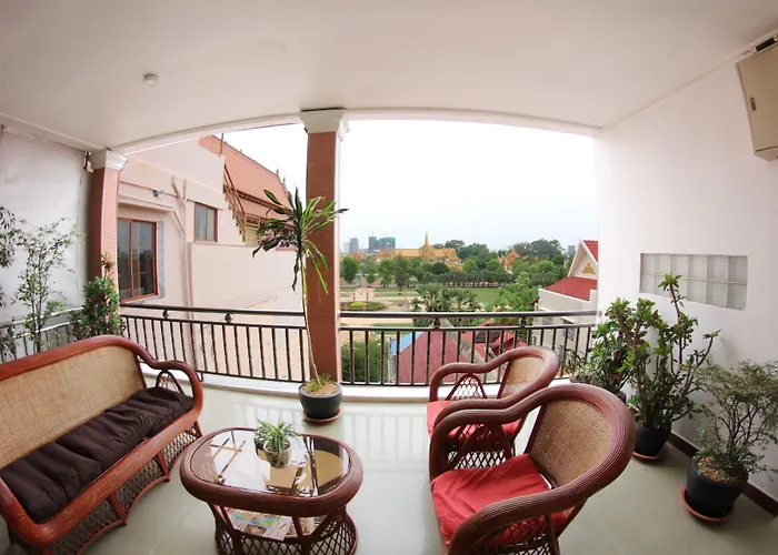 Hotel Riverside Sky - Free Laundry Phnom Penh