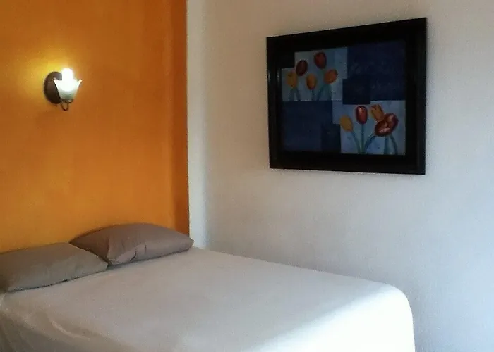 Hotel Joya Del Mar Barra de Navidad