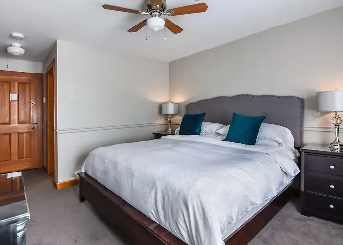 Wild Iris Inn La Conner