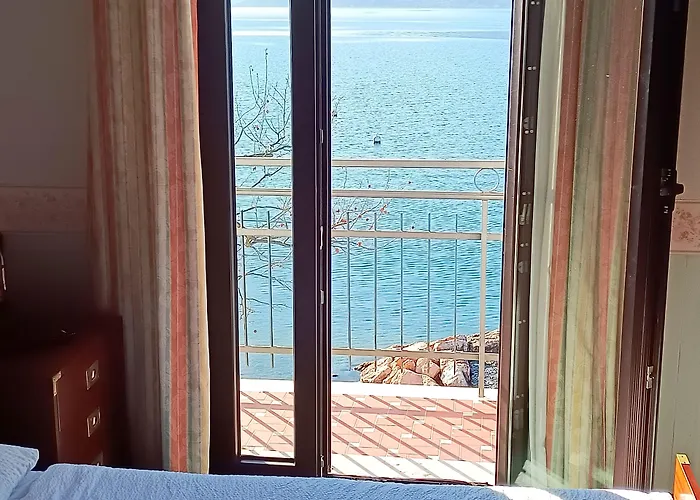 Hotel S.Maria Brenzone sul Garda