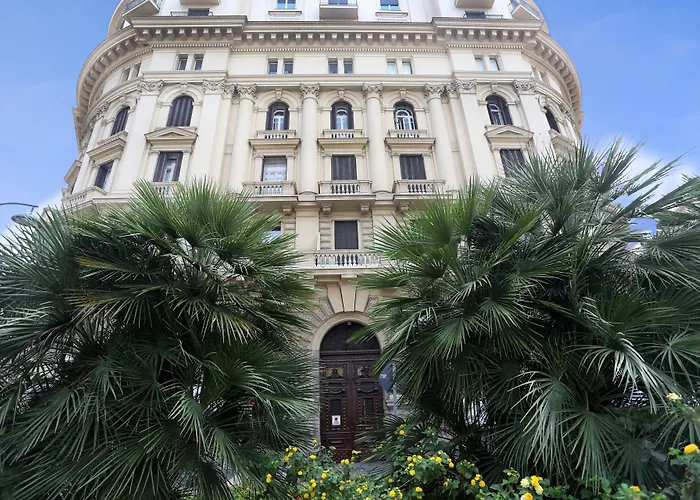 Hotel Piazza Bovio 22 à Naples