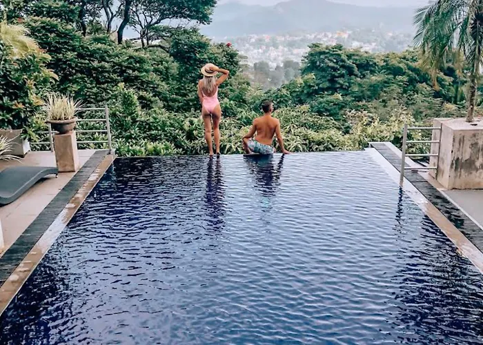 Hotel The Theva Residency Kandy
