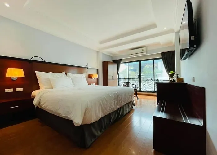 The Vancouver Hotel - Ninh Bình