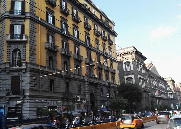 Hotel Be Italian Flat Bovio Nápoles
