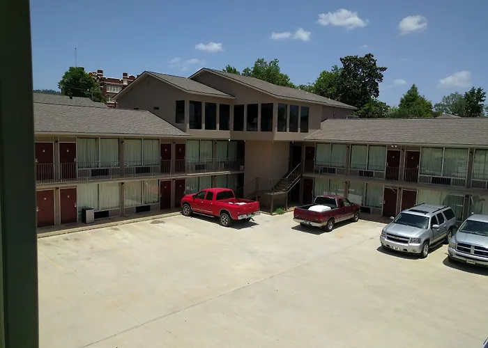 All Seasons Lodge Hot Springs