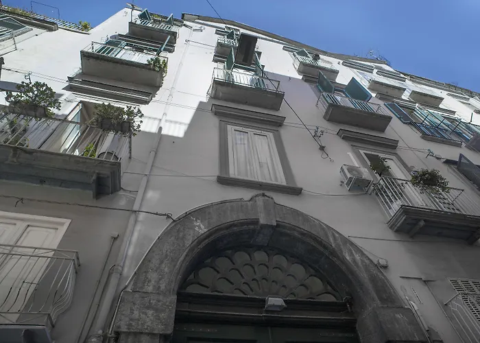 Belledonne Suite&Gallery Naples
