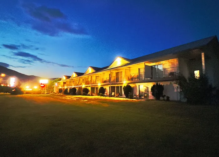 Monashee Motel Sicamous