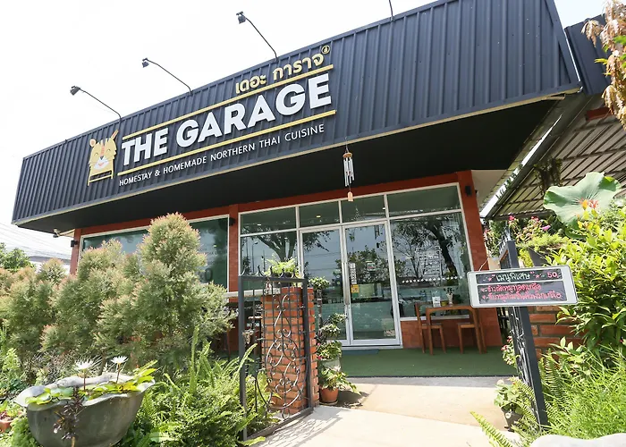 The Garage Hotel เชียงราย