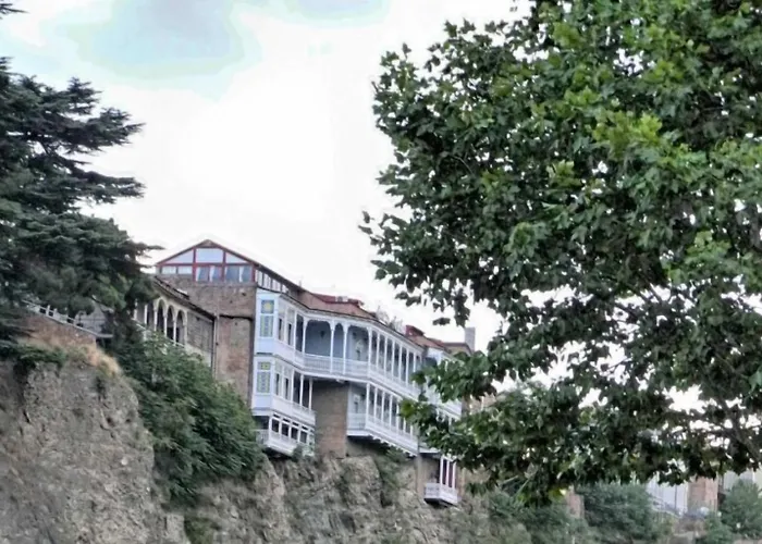 Old Metekhi History Otel Tiflis