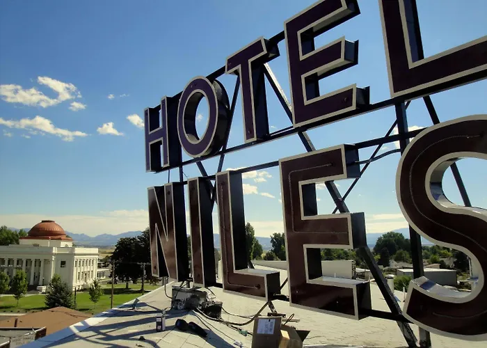 Hotel Niles Alturas