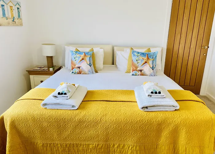 Avon Beach Bed & Breakfast Christchurch 