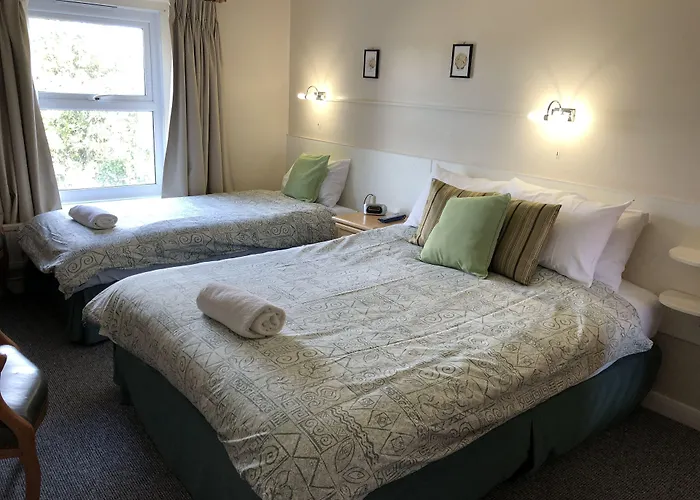 Chad Hill Hotel Sandown