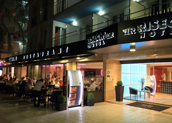 Hotel Risech Roses