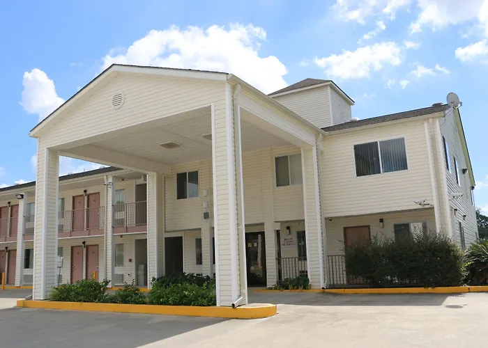 Western Inn Gonzales