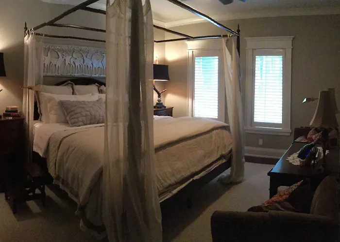 Echo Woods B&B Huntsville