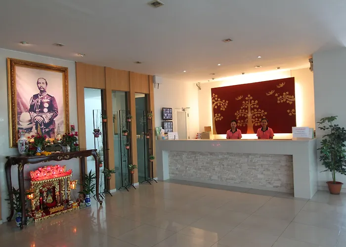 The Royal Bee Aparthotel Don Mueang International Airport กรุงเทพมหานคร