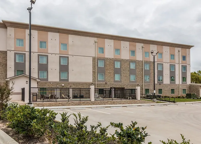 Sleep Inn & Suites College Station Near University
