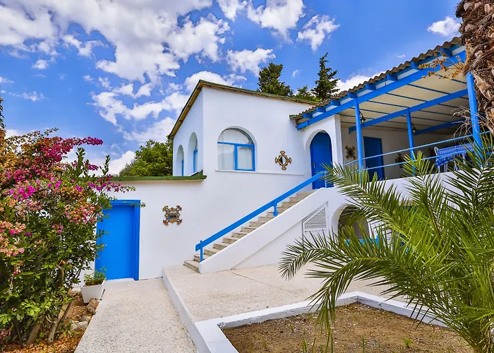 Paşalimanı Otel Çeşme
