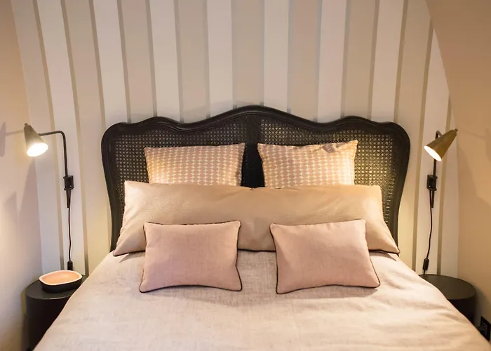 Marnie Et Mister H Bed & Breakfast Rennes
