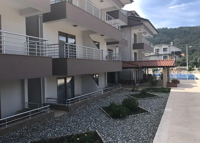 Murat Apart Hotel İçmeler