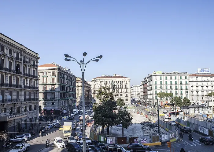 Napoli Garibaldi Square Panzió