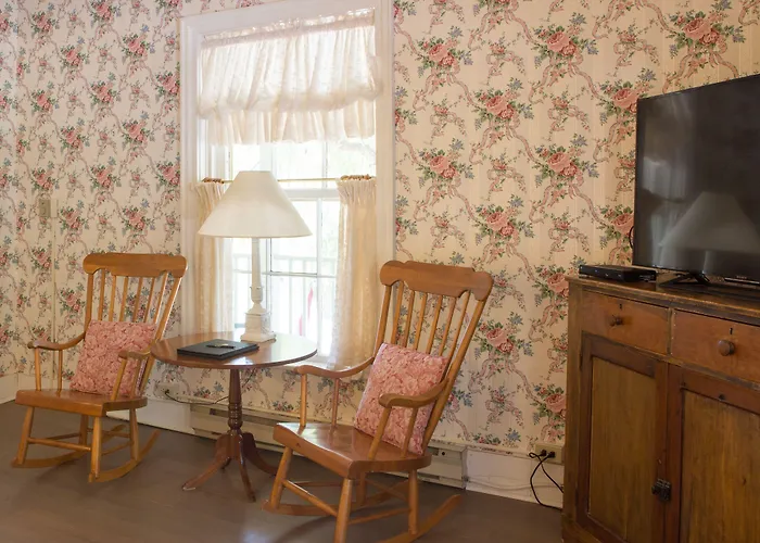 Little Inn Of Bayfield