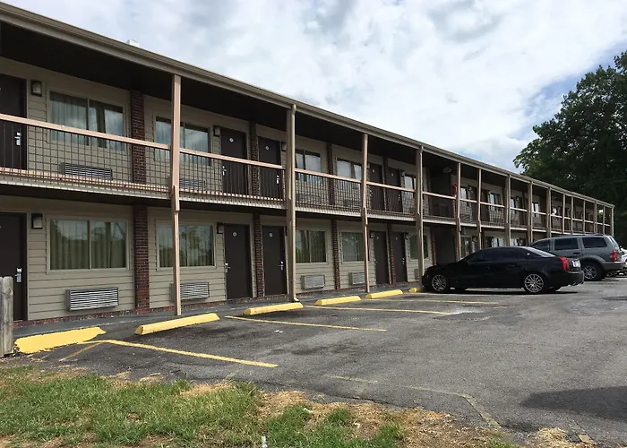 Redwood Inn Gadsden