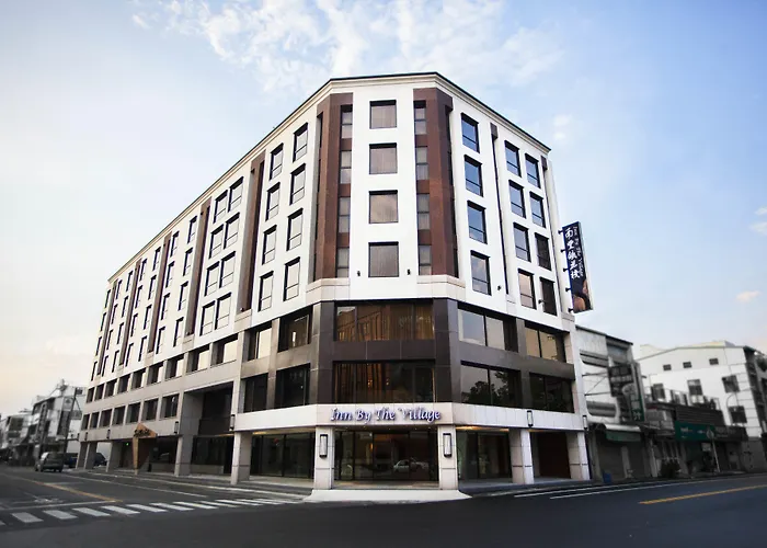 Inn By The Village Taitung