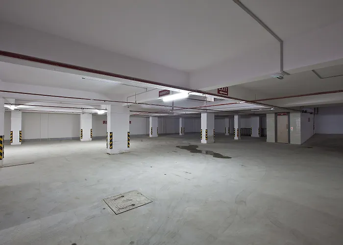 Hotel Sifat International Surat