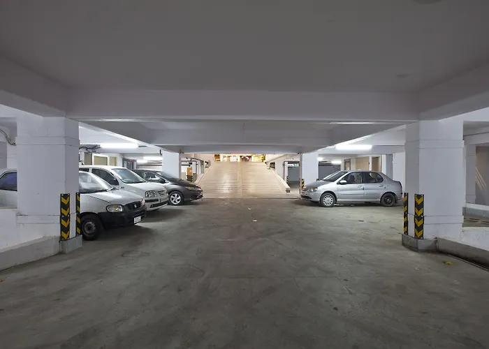 Hotel Sifat International Surat