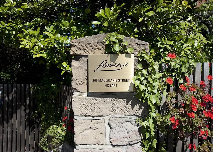 Lowena Cafe And Accommodation Hobart