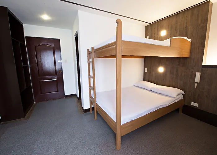 Hotel Henrico - Kisad Baguio City