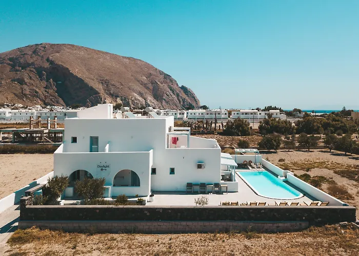 Daylight Hotel Perissa 